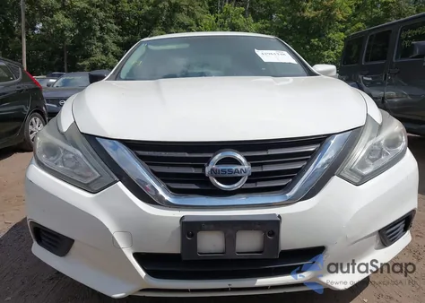 2016 Nissan Altima 2.5/2.5 S/2.5 Sl/2.5 Sr/2.5 Sv z USA, uszkodzony, nr VIN 1N4AL3APXGC248974